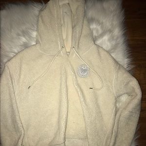 EUC Victoria’s Secret fashion show sherpa pullover